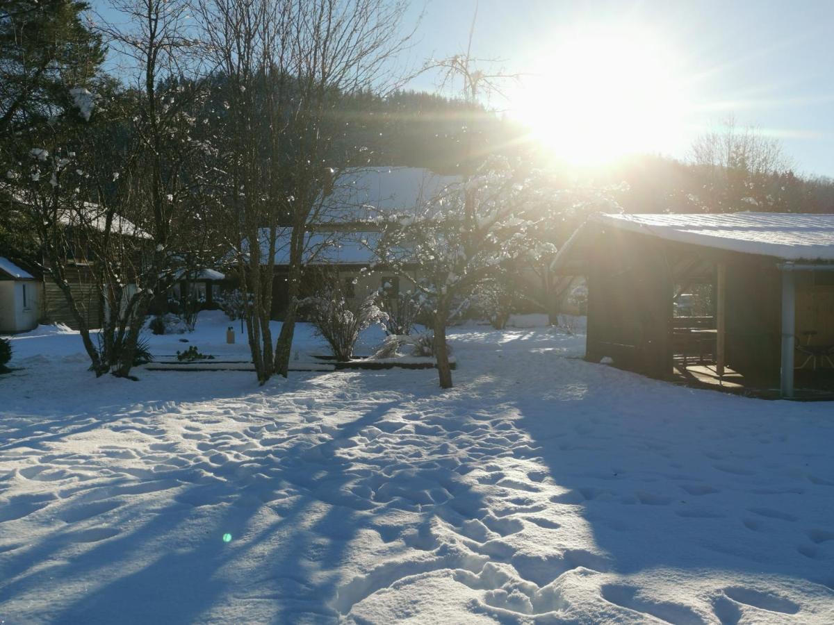 Gites Les Grandes Voies - Cle Vacances Le Ménil Esterno foto