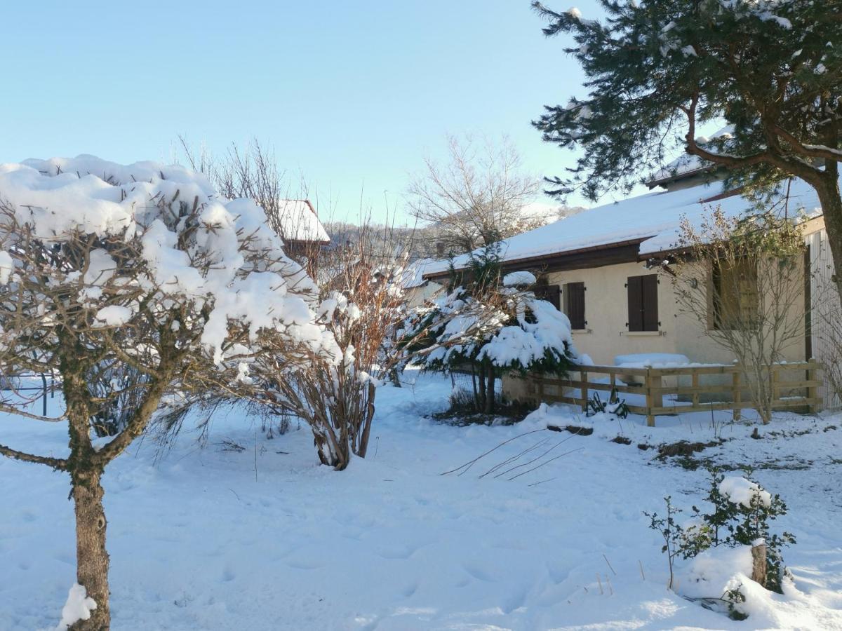 Gites Les Grandes Voies - Cle Vacances Le Ménil Esterno foto