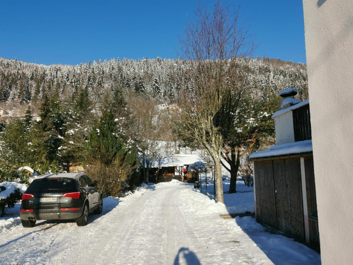 Gites Les Grandes Voies - Cle Vacances Le Ménil Esterno foto
